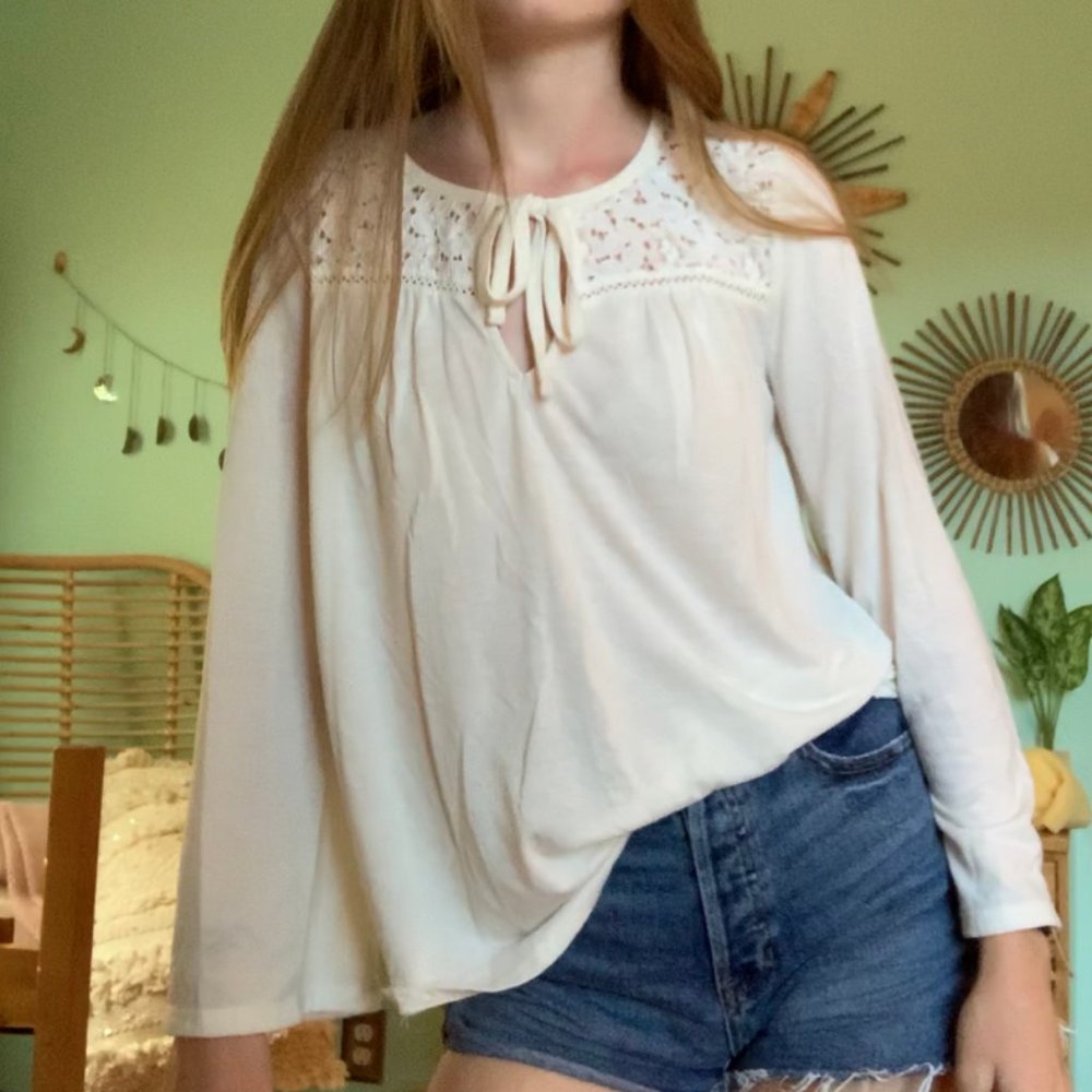 White Old Navy Top